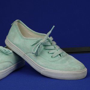 OLD NAVY FLAT GREEN SNEAKER SHOES FAUX SUEDE LAC  - SIZE 4